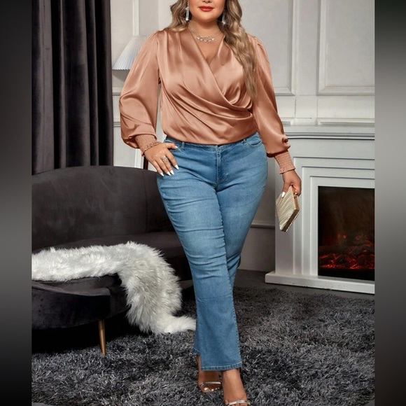 Luxe hot pink bishop sleeve surplice neck shirred cuff blouse - Picture 15 of 16